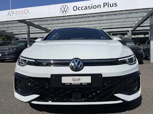 VW Golf VIII 2.0 TSI R-Line DSG 4motion