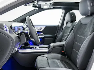 Mercedes-Benz GLA 220 d 4MATIC "Swiss Star"