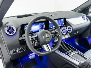 Mercedes-Benz GLA 220 d 4MATIC "Swiss Star"