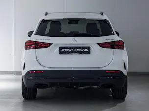 Mercedes-Benz GLA 220 d 4MATIC "Swiss Star"