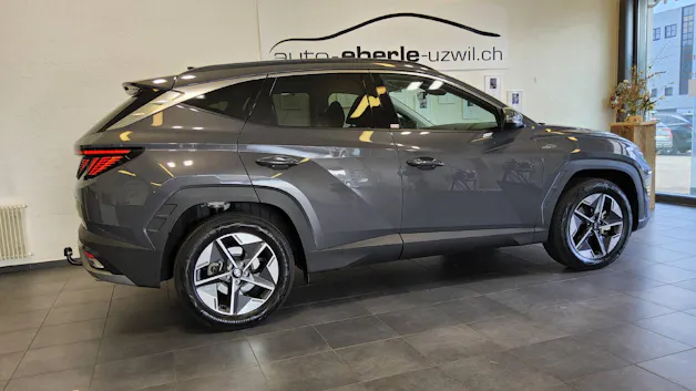 Hyundai Tucson 1.6 T-GDi HEV Amplia 4WD