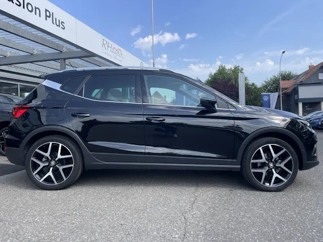 SEAT Arona 1.5 TSI FR DSG