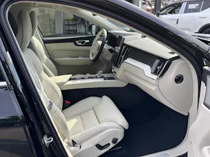 Volvo XC60 2.0 T8 TE Ultra Bright eAWD