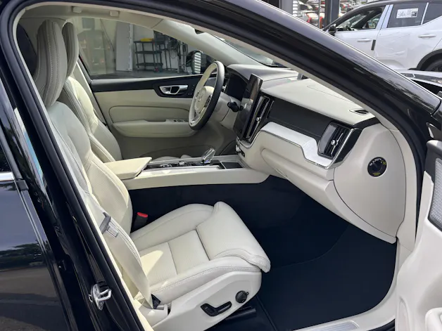 Volvo XC60 2.0 T8 TE Ultra Bright eAWD