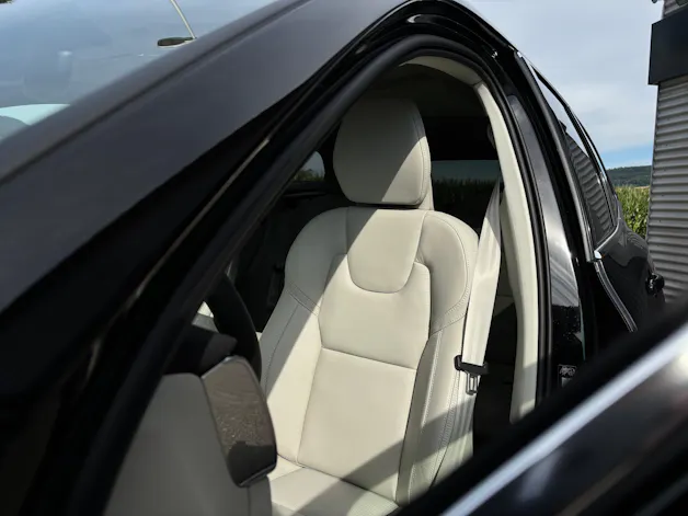 Volvo XC60 2.0 T8 TE Ultra Bright eAWD