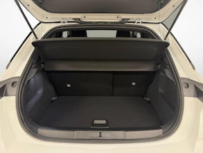 https://vehicle.imgix.net/4399067/253e577a-bbf6-4c14-a192-4f6d38dc9728.jpg