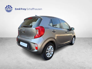 https://vehicle.imgix.net/4399076/811a34e4-095b-4279-b08a-639083ae219d.jpg