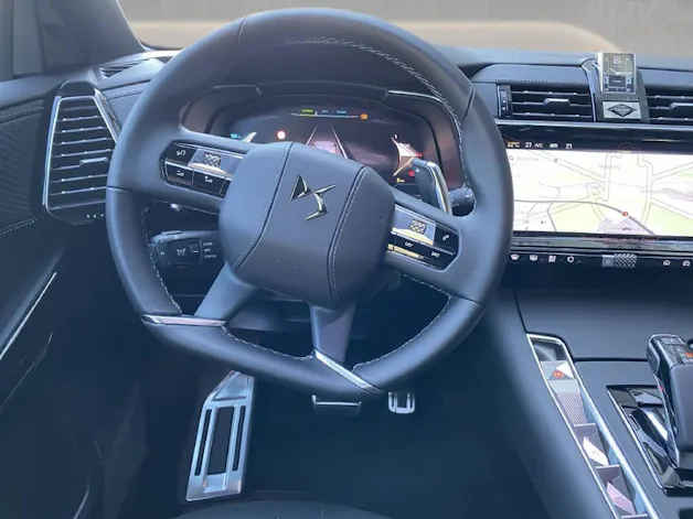 DS Automobiles 7 1.6 E-Tense Étoile 4x4