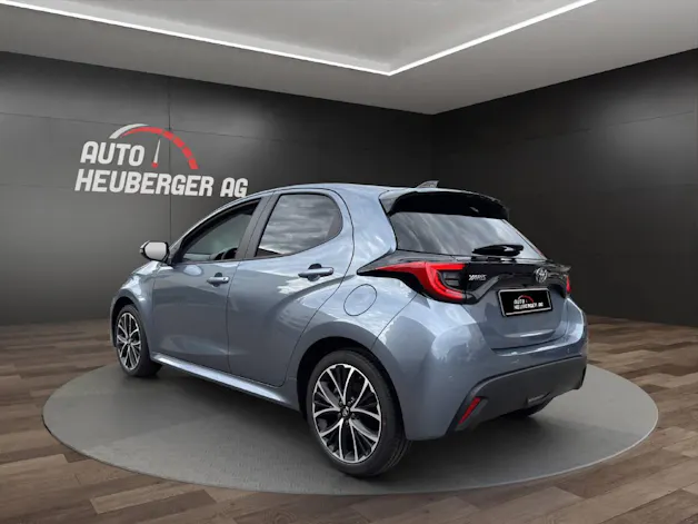 Toyota Yaris 1.5 VVT-i HSD Trend