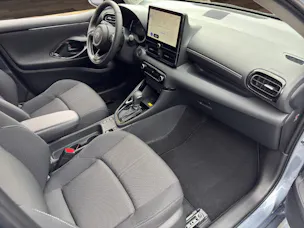 Toyota Yaris 1.5 VVT-i HSD Trend