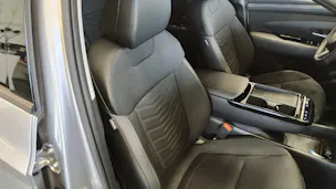 Hyundai Tucson 1.6 T-GDi HEV Amplia 4WD