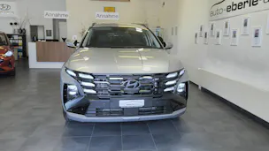 Hyundai Tucson 1.6 T-GDi HEV Amplia 4WD