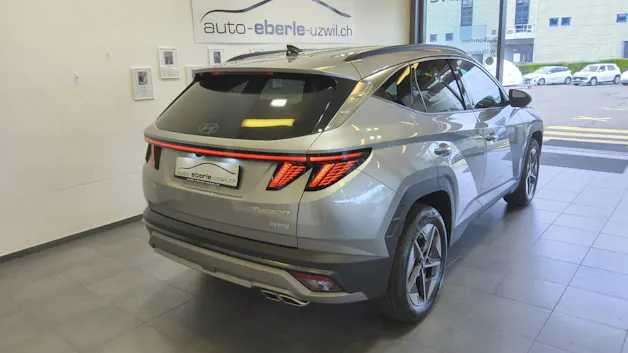 Hyundai Tucson 1.6 T-GDi HEV Amplia 4WD