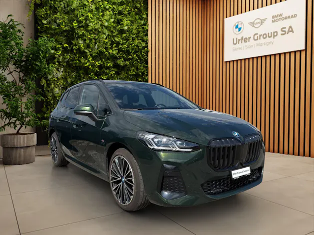 BMW 🆕230e xDrive Active Tourer M Sport (CH) ⛽ + 🔌