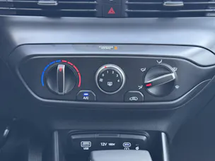 Hyundai i20 1.0 T-GDi Amplia