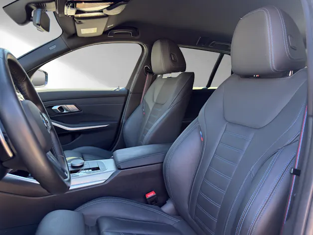 BMW 330e xDrive Touring