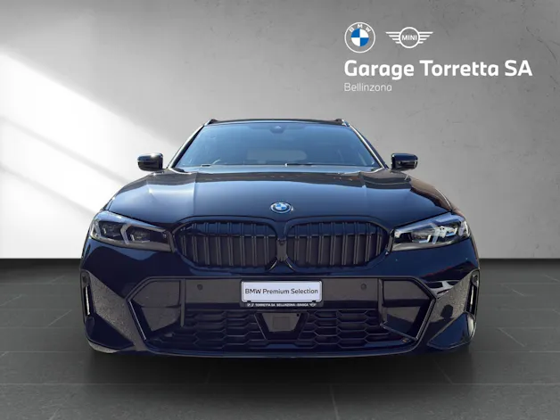 BMW 330e xDrive Touring