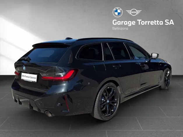BMW 330e xDrive Touring