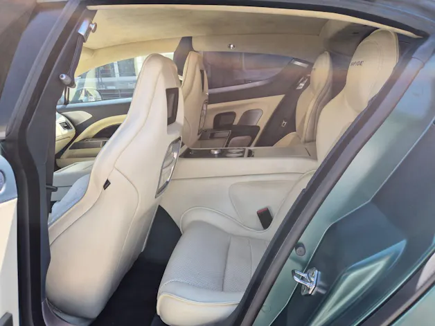 Aston Martin Rapide 6.0 V12