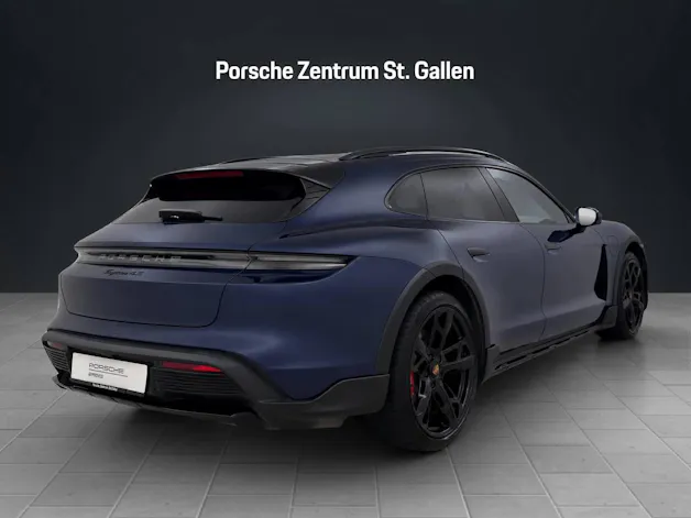 Porsche Taycan 4S Cross Turismo