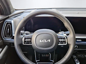 https://vehicle.imgix.net/4399229/494f1f49-5437-45a9-9112-589d0e8af50f.jpg