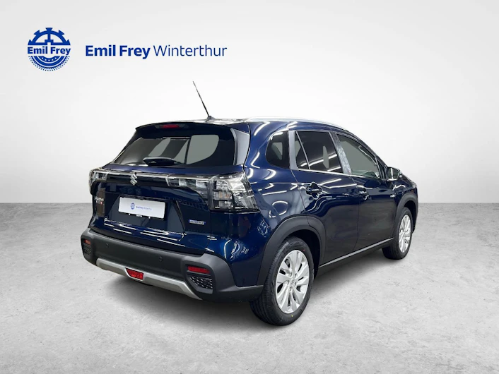 Fahrzeugbild SUZUKI S-CROSS