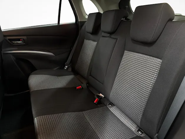 Suzuki S-Cross 1.4 T Piz Sulai Hybrid 4x4