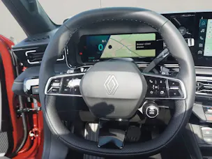 Renault R4 E-Tech Comfort Range plein sud iconic