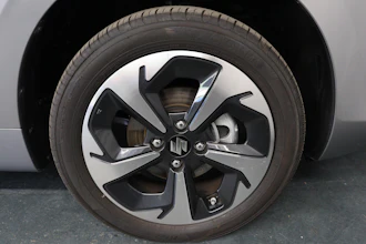 https://vehicle.imgix.net/4399310/1c4a924f-95b9-47c7-aedc-28efcd0b58f5.JPG