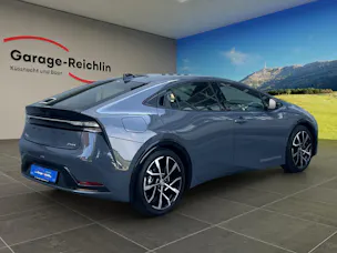 Toyota Prius 2.0 Plug-In-Hybrid Style