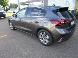 Ford Focus 1.0i EcoB Hybrid 125 Titanium X