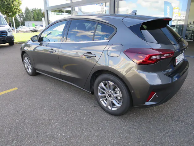 Ford Focus 1.0i EcoB Hybrid 125 Titanium X
