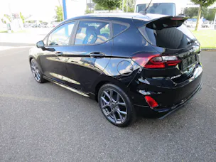 Ford Fiesta 1.0 EcoB Hybrid ST-Line X