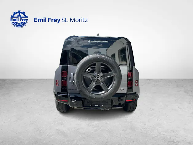 Land Rover Defender 110 3.0 D I6 X-Dynamic SE