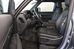 Fahrzeugbild LAND ROVER Defender 110 3.0 D I6 X-Dynamic SE
