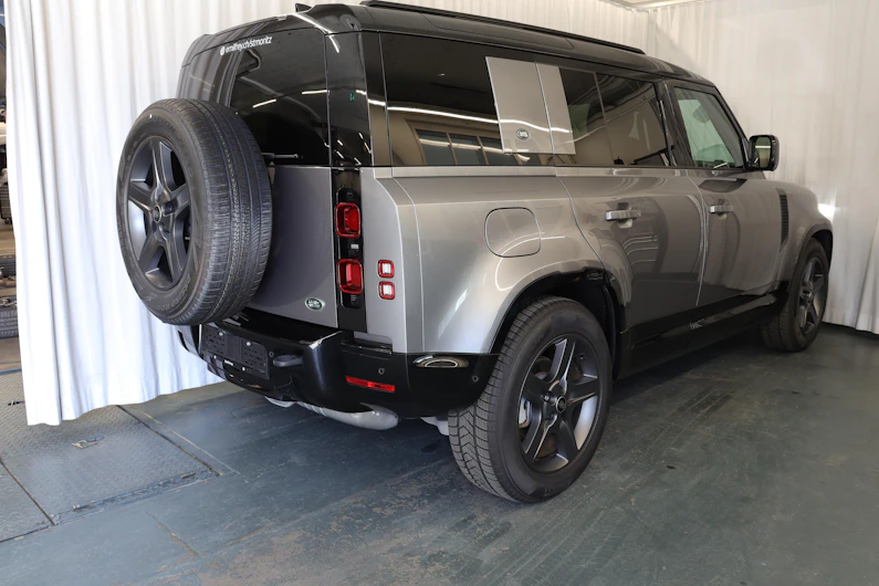 Fahrzeugbild LAND ROVER DEFENDER