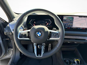 https://vehicle.imgix.net/4399371/31429557-ff4c-44df-b52c-37cdd0560e86.jpg