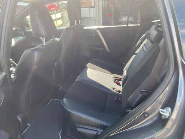 Toyota RAV4 2.5 HSD Style