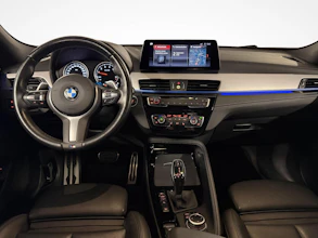 https://vehicle.imgix.net/4399426/01b4ad7d-ee8e-40b3-ab49-aec396d80d79.jpg