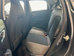 https://vehicle.imgix.net/4399446/31ff8f95-b81c-4399-800a-a27c1c006149.jpg
