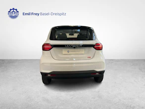 https://vehicle.imgix.net/4399447/f4704f01-f51d-471a-a44a-cde5b4d09c1b.jpg