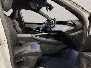 Peugeot 3008 e-Allure Premium AWD