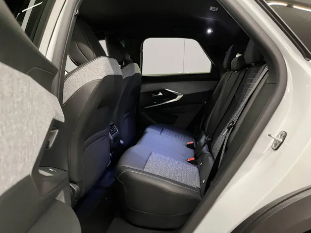 Peugeot 3008 e-Allure Premium AWD