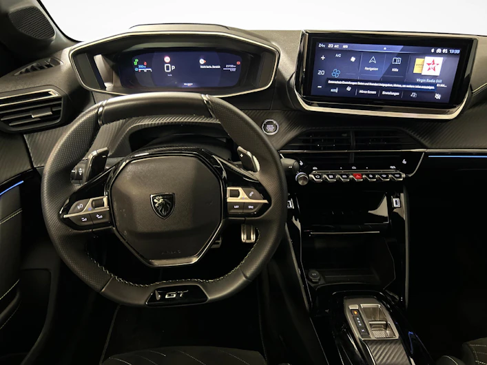 immagine del veicolo PEUGEOT 208