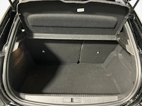 https://vehicle.imgix.net/4399475/cf25e188-b216-4968-b568-06c8aa066024.jpg