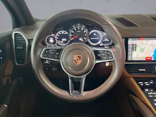 PORSCHE Cayenne 3.0 V6