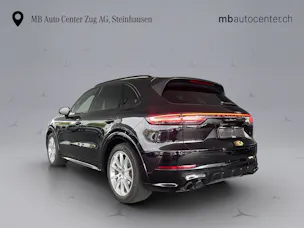 PORSCHE Cayenne 3.0 V6