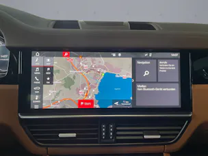 PORSCHE Cayenne 3.0 V6