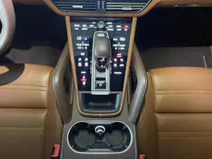 PORSCHE Cayenne 3.0 V6