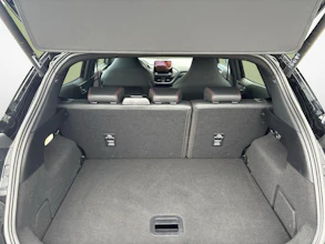 https://vehicle.imgix.net/4399490/bbf02e06-089c-428e-b3fa-6b2d28a89972.jpg